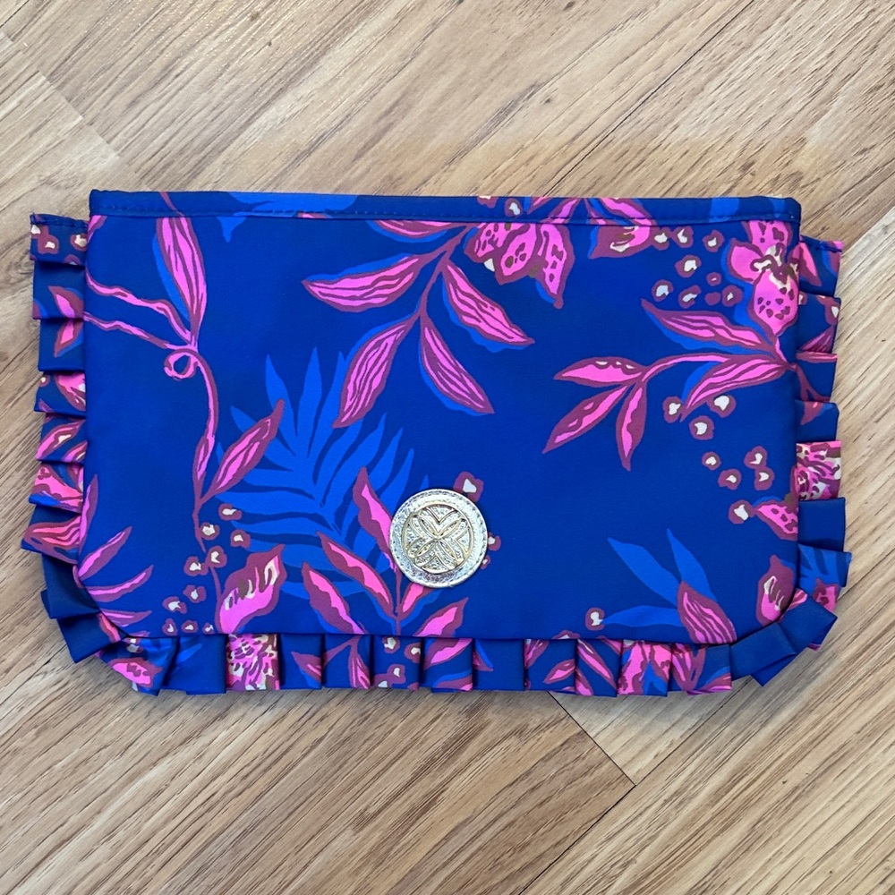 Lilly Pulitzer Pouchette Fabric Clutch Blue “Never Ending Summer”